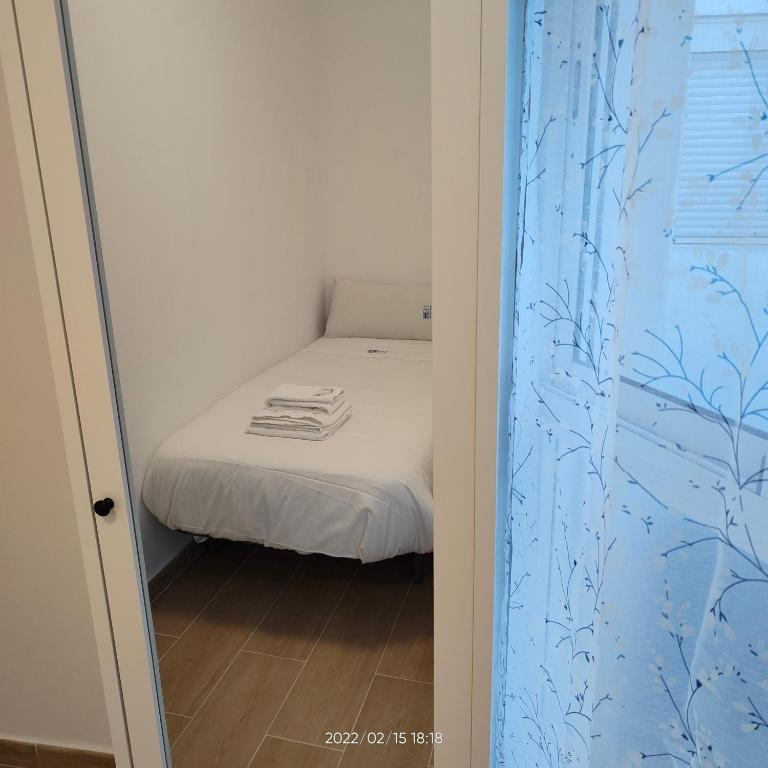 MiRa Los Patios - 14