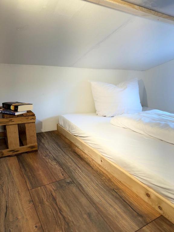 Voodi või voodid majutusasutuse Tiny House Triberg toas