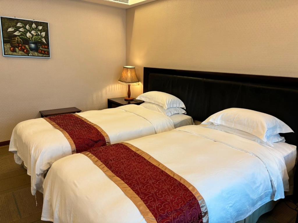 Postel nebo postele na pokoji v ubytování Art Spa Hotel
