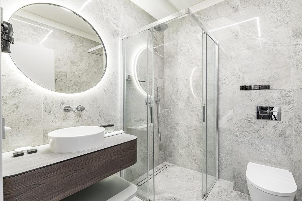 Koupelna v ubytování Oginski Hotel