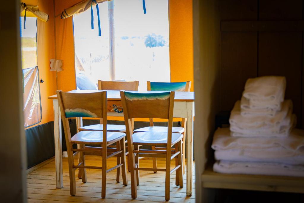 Posezení v ubytování InMaremma glamping