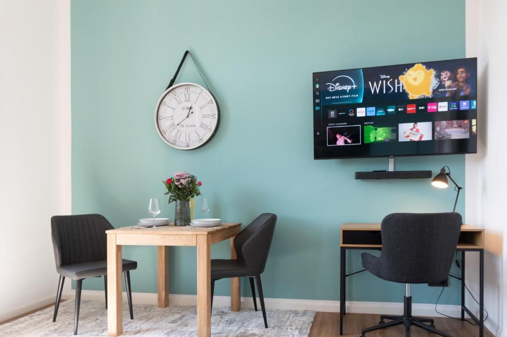 SweetHome - Zentral - Küche & Parkplatz, WiFi - Studio -appartement