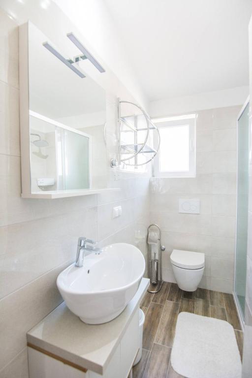 Łazienka w obiekcie Apartment Rajna