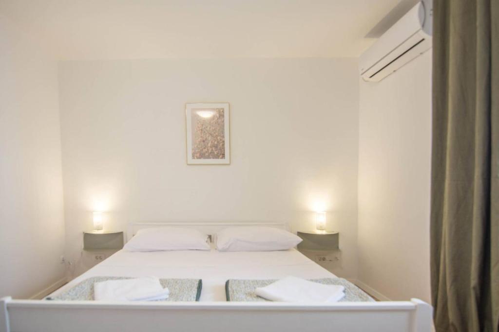 Posteľ alebo postele v izbe v ubytovaní Apartment Nia - dream vacation in Biograd
