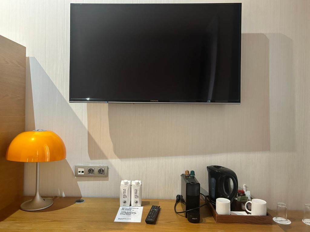 Petit Palace Plaza Málaga - Resim 12