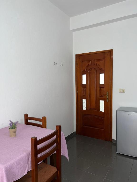 Fotografie z fotogalerie ubytování Guest House L&B v destinaci Durrës