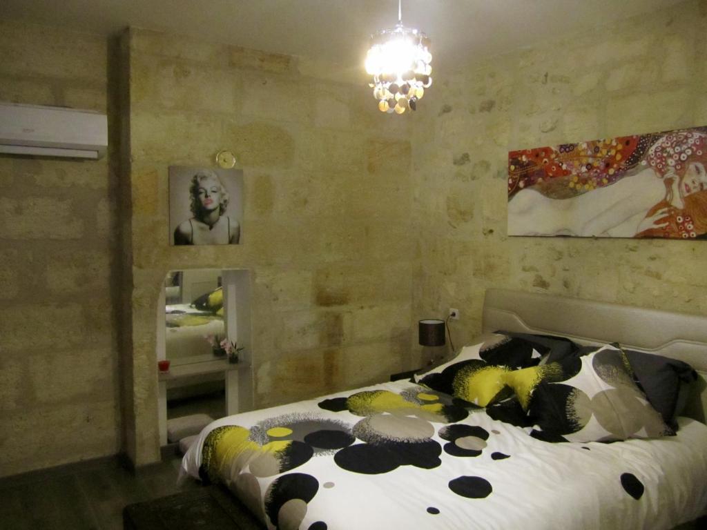 Appartements Bordeaux Saint Michel - One-Bedroom Apartment - 2nd Floor