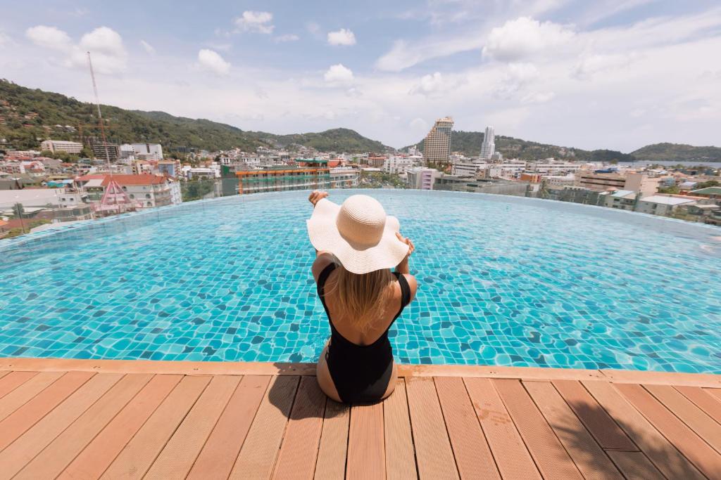 The Marina Phuket Hotel - Resim 11