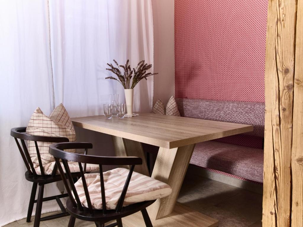 Posezení v ubytování Hotel Garni Buchenhof