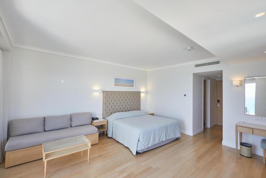 Sunrise Beach Hotel - Junior Suite With Sea View