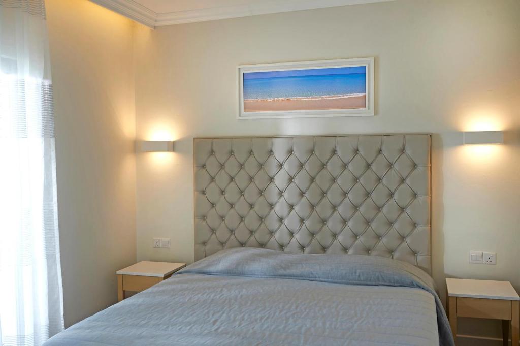 Sunrise Beach Hotel - One Bedroom Suite Sea View
