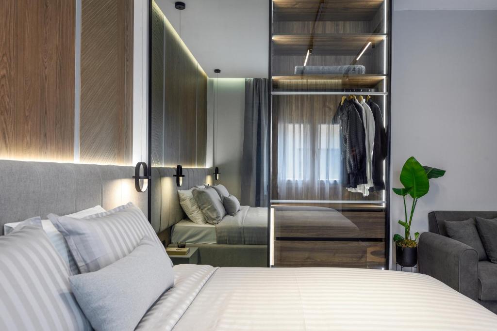 Aristotelian Virtues - Tharros - 6