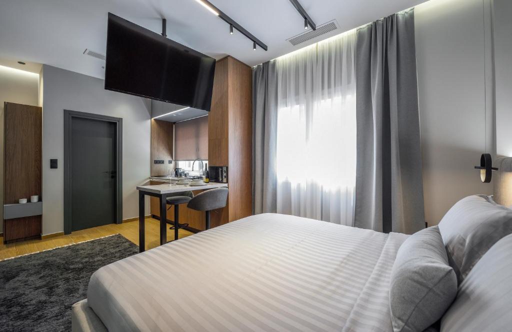 Aristotelian Virtues - Tharros - 8