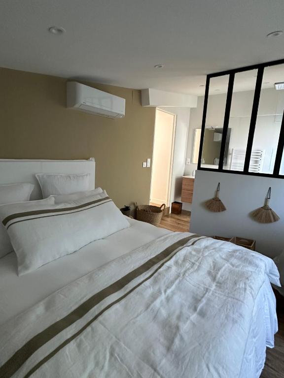 Fotografia z galérie ubytovania VILLA et MAZET à proximité du centre ville v destinácii Nîmes
