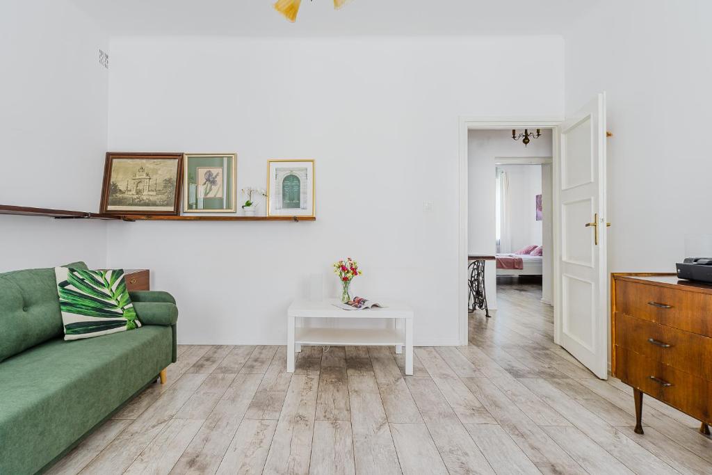 Posedenie v ubytovaní ShortStayPoland Mostowa (B66)
