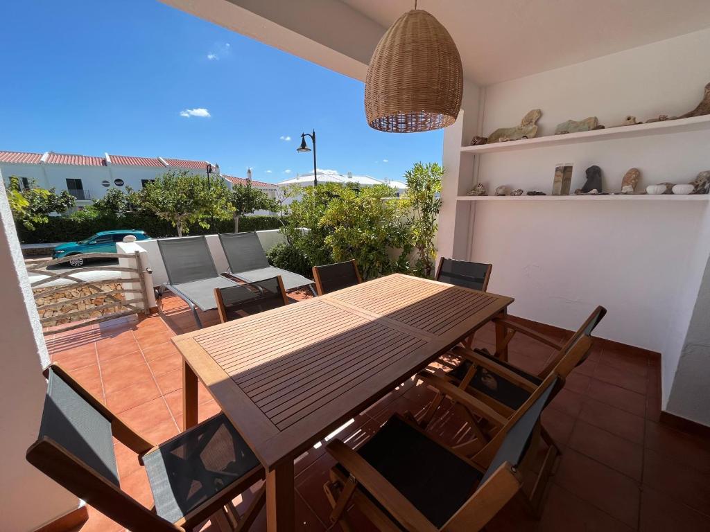 Balkón nebo terasa v ubytování ATALAIA 11 by SOM Menorca