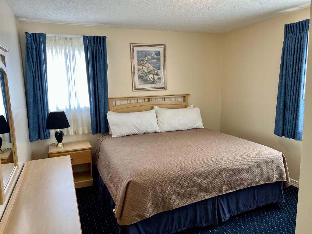 Atlantic Coast Inn - Two Bedroom Apartment