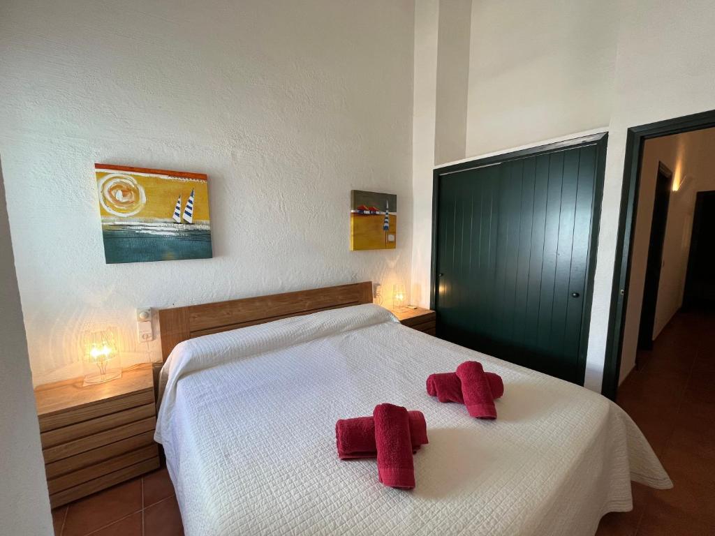 Postel nebo postele na pokoji v ubytování ATALAIA 11 by SOM Menorca