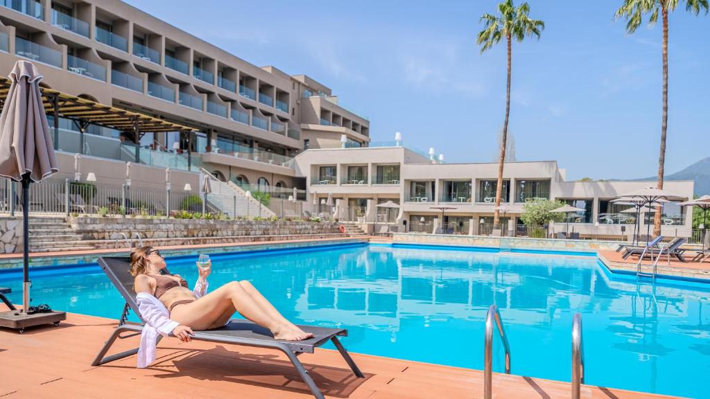 Bazén v ubytování Iolida Corfu Resort & Spa by Smile Hotels nebo v jeho okolí