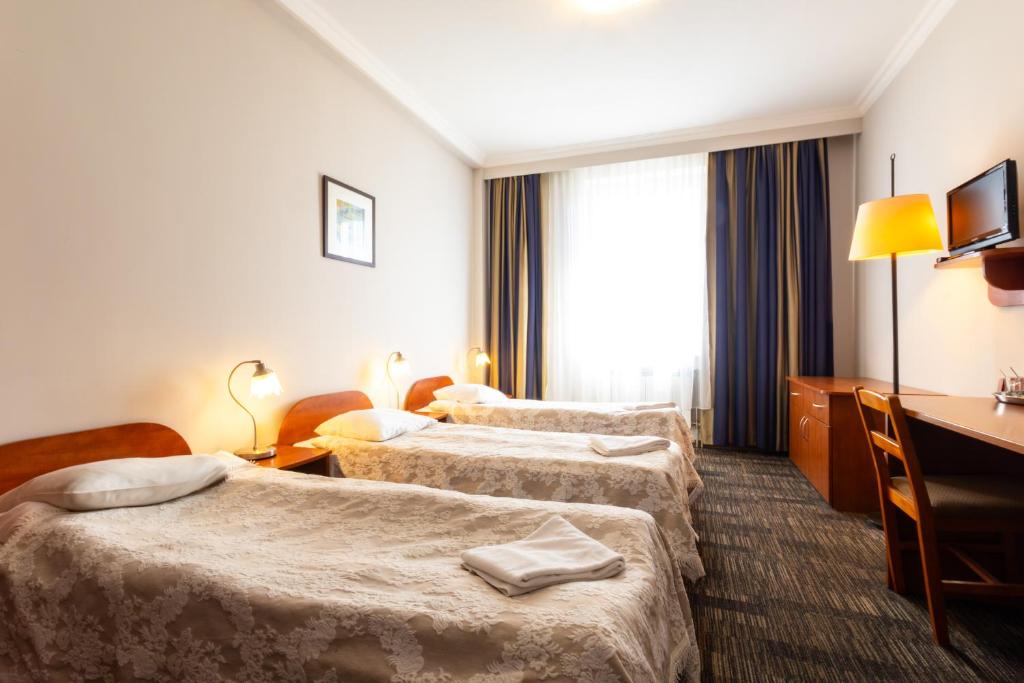 Noclegi Stadion Bed & Breakfast - Resim 12