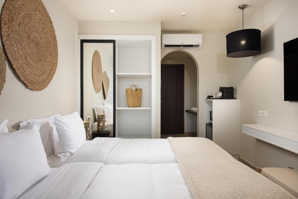 The Noverian Bios Santorini - 14