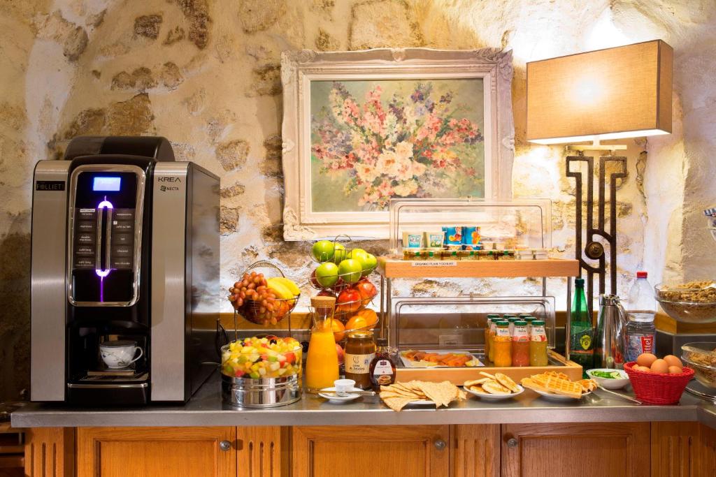 Hôtel Le Relais des Halles - Resim 27