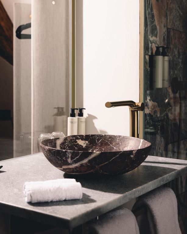 Kai 36 - Hotel zwischen Fels und Fluss - 7