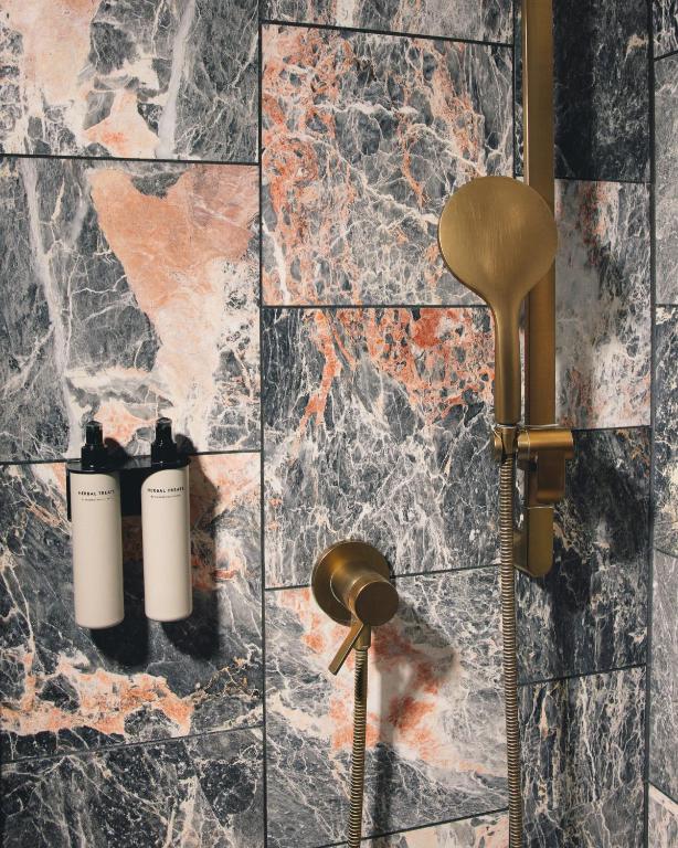 Kai 36 - Hotel zwischen Fels und Fluss - 8