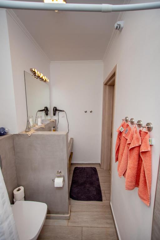 T H E BERLIN Studios and Suites - 17