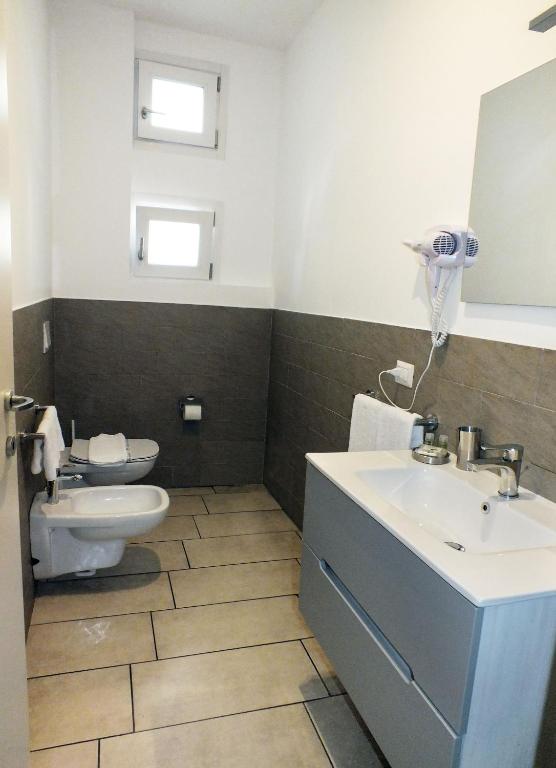 BB Hotels Aparthotel Visconti - Resim 39