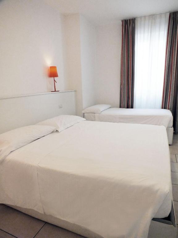 BB Hotels Aparthotel Visconti - Resim 44