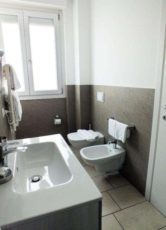 BB Hotels Aparthotel Visconti - Resim 41
