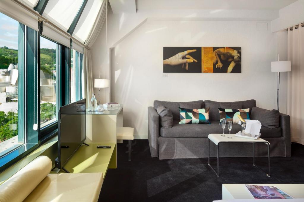 Hotel Miró - Resim 11