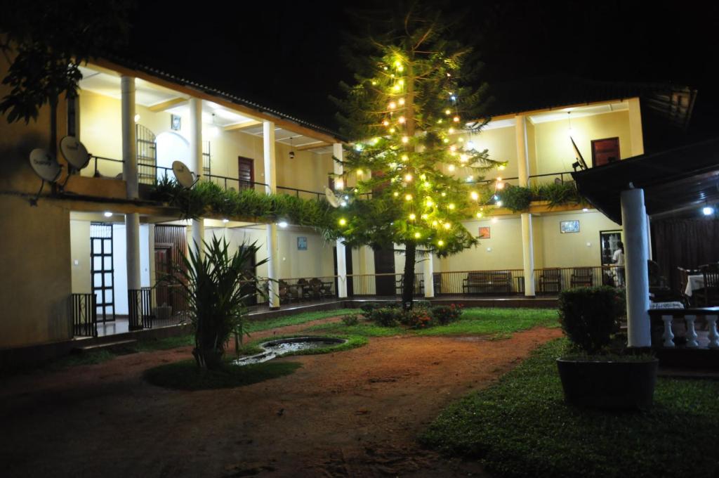 Zahrada ubytování Sujatha Tourist Rest
