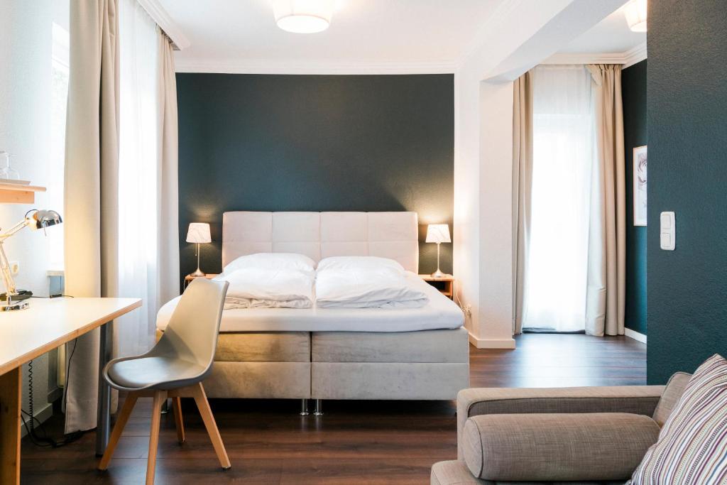 Hotel Villa Solln - free parking - Resim 16