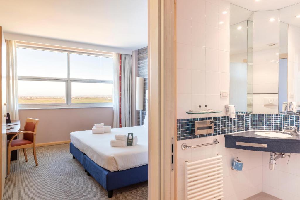 Kúpeľňa v ubytovaní B&B Hotel Cherasco Langhe