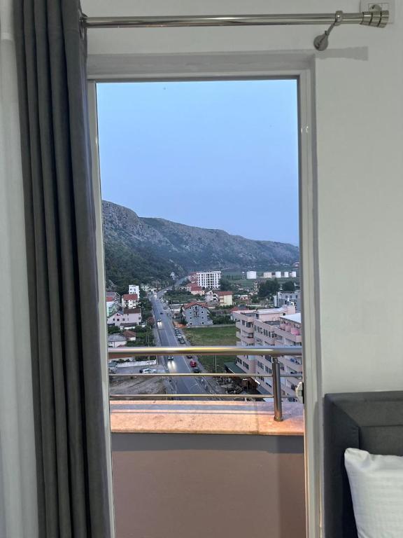 Nespecifikovaný výhled na hory nebo výhled na hory při pohledu z apartmánu