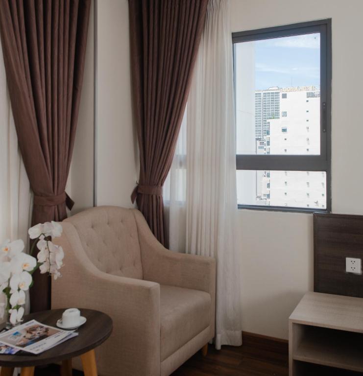 Khu vực ghế ngồi tại BN Boutique Nha Trang Beach