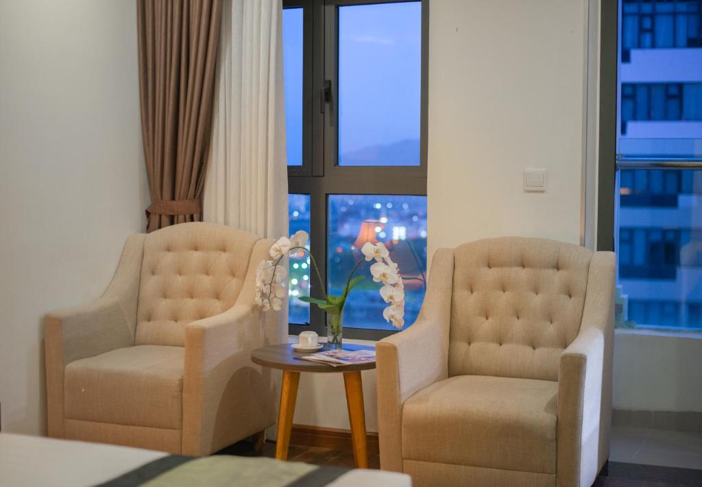 Khu vực ghế ngồi tại BN Boutique Nha Trang Beach