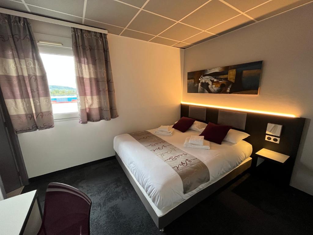 BRIT HOTEL LE VESOUL - Camera Doppia