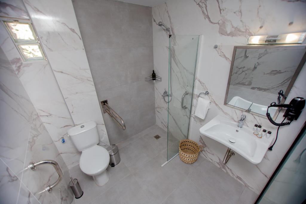 LA PLAZA luxury suites NEA VRASNA - 14