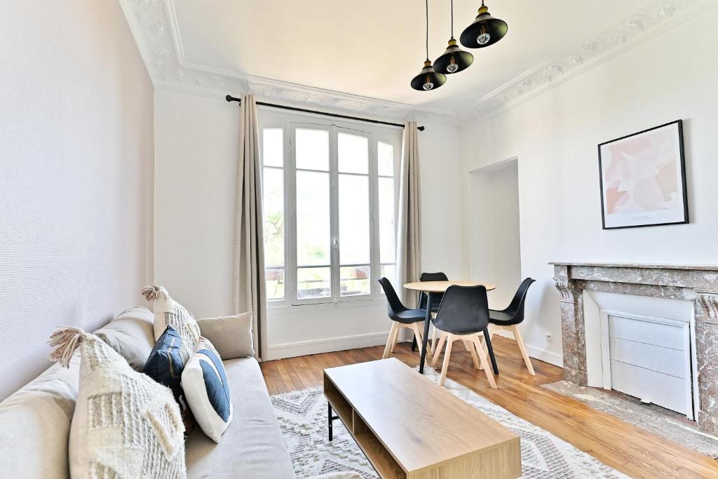 Posezení v ubytování Appartement Spacieux et paisible Magnifique Vue
