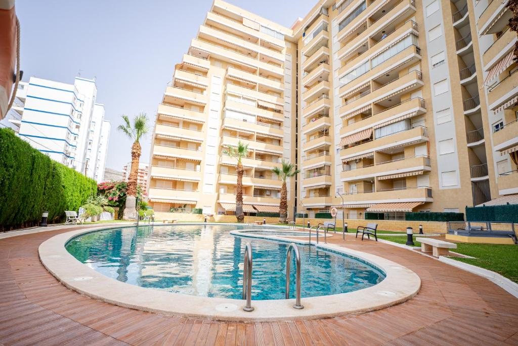 Apartamento en Oropesa con Terraza y Parking - Housity