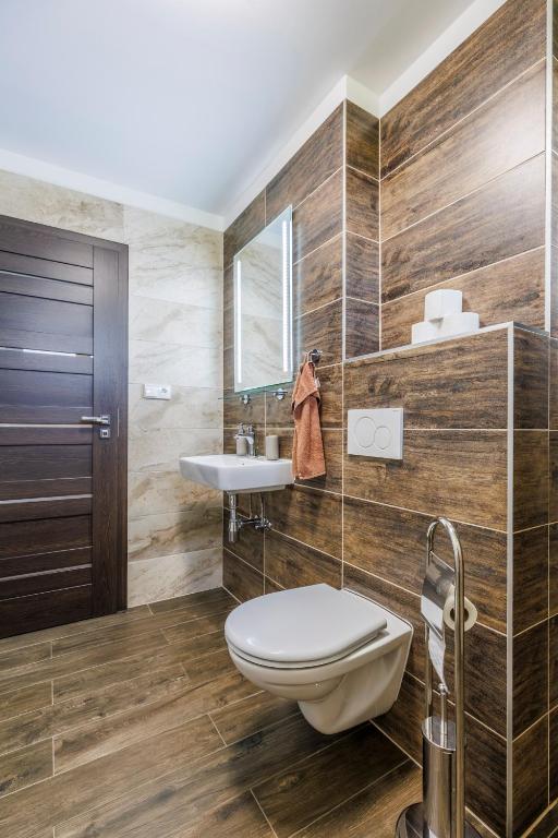 HP APARTMÁNY SKIAREÁL- Buková Hora v Orlických horách 100 m od lanovky - 5