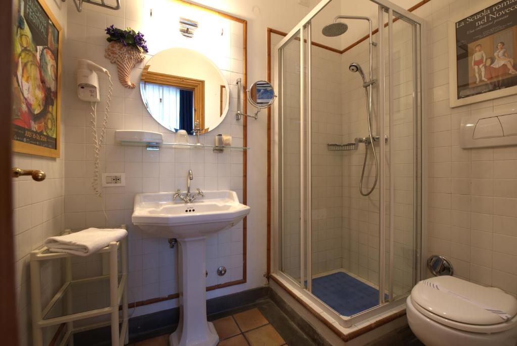 Hotel Locanda Cairoli - Resim 38