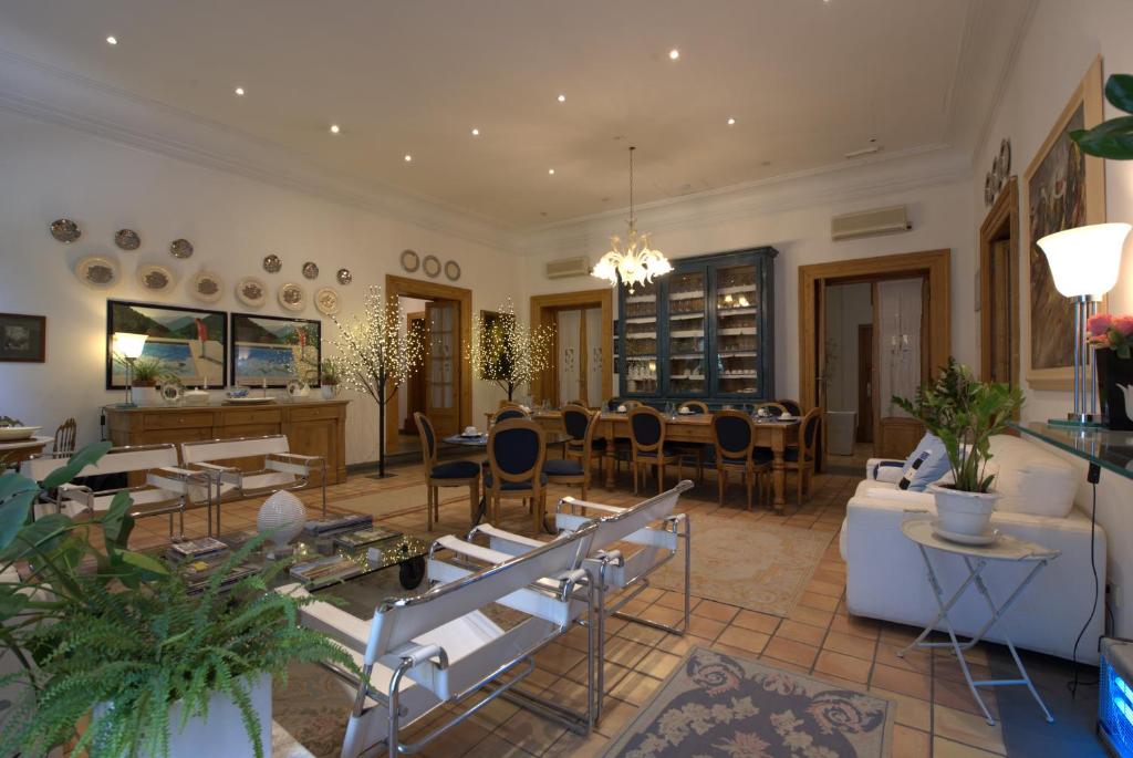 Hotel Locanda Cairoli - Resim 1