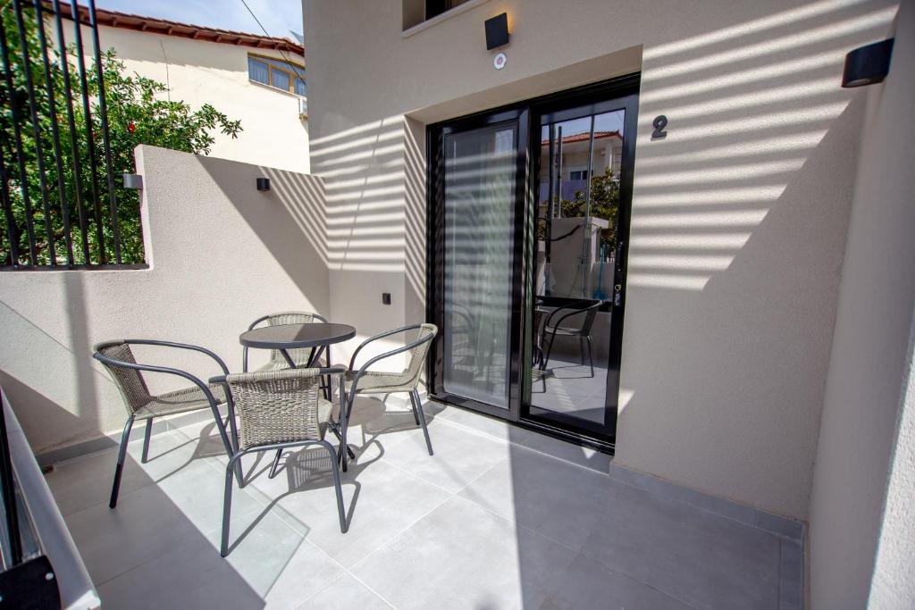 LA PLAZA luxury suites NEA VRASNA - 8