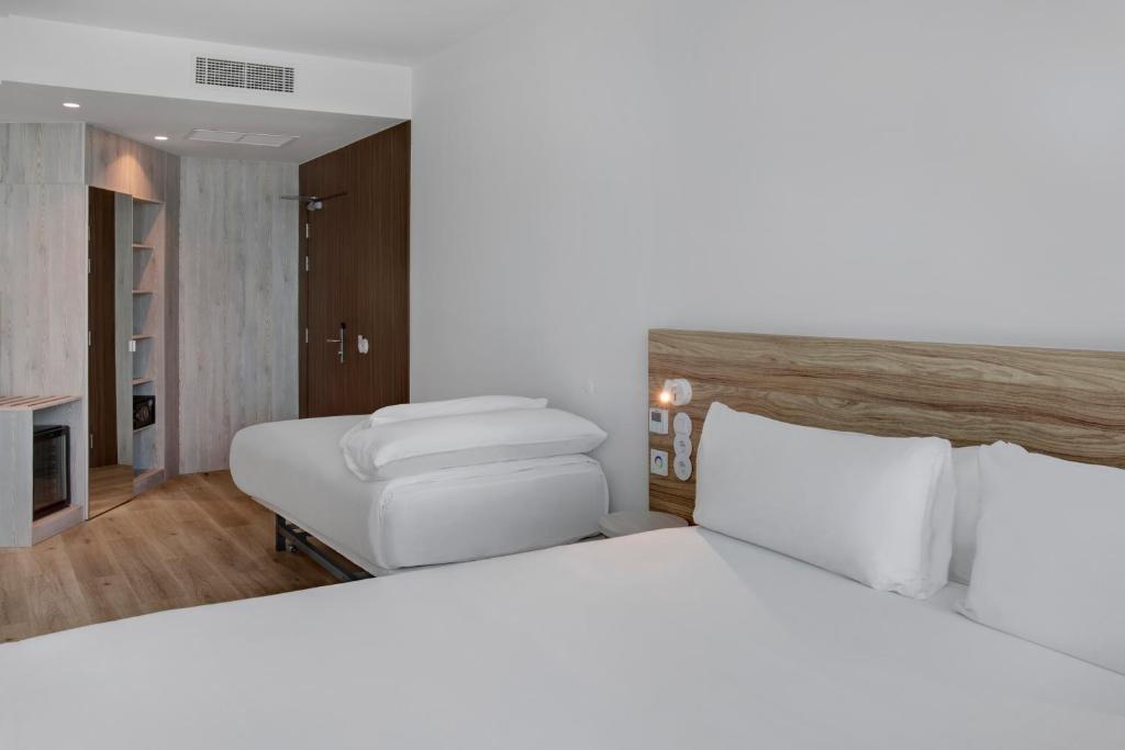 B&B HOTEL Porto Gaia - 9