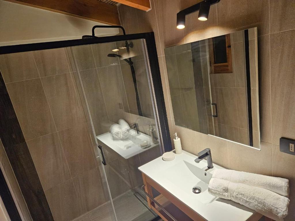 Koupelna v ubytování Hotel Pirwa