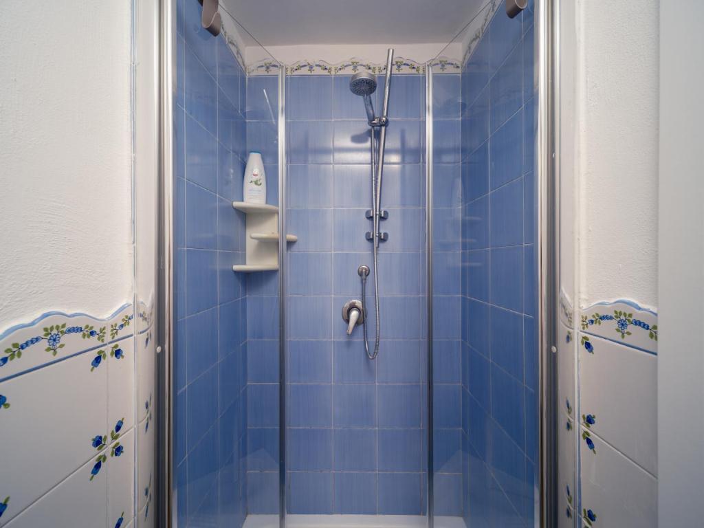 Um banheiro em LA FINESTRA SUL MARE - Antonella Apartment